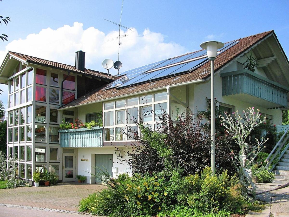 Welcoming Chalet Near Forest In Rohrnbach Exterior photo